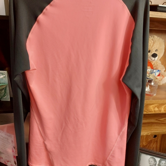 Pink and grey nike dry fit pull over - Picture 3 of 3
